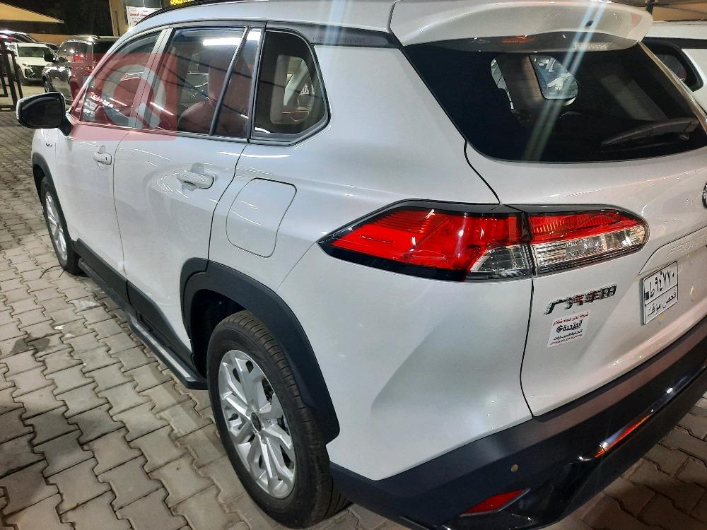 تۆیۆتا فرۆنتلاندەر